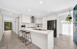 5 Girringun Parade, Mount Peter, Qld 4869