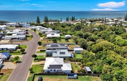 12 Headlands Esplanade, Innes Park, Qld 4670