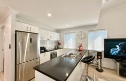 17/1 Links Court, Urraween, Qld 4655