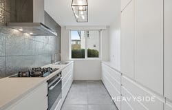 2/494A Glenferrie Road, Hawthorn, Vic 3122