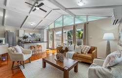109 Dawson Road, Upper Mount Gravatt, Qld 4122