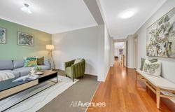 2 Glasshouse Court, Berwick, Vic 3806