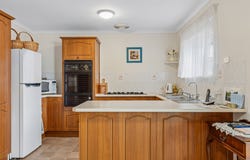 1/12 Hillview Crescent, South Brighton, SA 5048