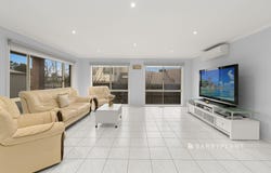 18 Glenburn Drive, Hallam, Vic 3803