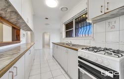 15 Melwood Court, Meadow Heights, Vic 3048