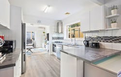 4 Victoria Lane, Woonona, NSW 2517
