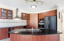 16 Murphy Street, Point Vernon, Qld 4655
