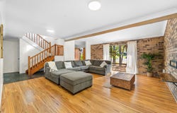 9 Saint Denis Court, Petrie, Qld 4502