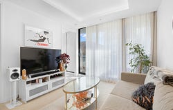 201/74-76 Eastern Rd, South Melbourne, Vic 3205