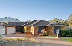1 Hogue Place, Mount Annan, NSW 2567