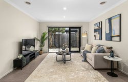1/8 Carlson Avenue, Clayton, Vic 3168