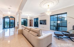 12 Beachport Way, Wannanup, WA 6210