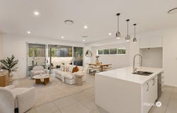 131 Macrossan Avenue, Norman Park, Qld 4170