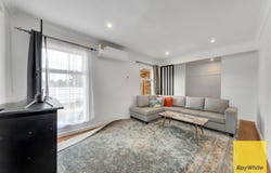 1/89 Gladstone Road, Dandenong, Vic 3175