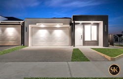9 TAWNY STREET, Fraser Rise, Vic 3336
