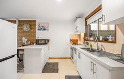 5/2 Evelyn Street, Wendouree, Vic 3355