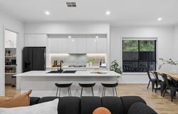 42 Cinnamon Avenue, St Agnes, SA 5097