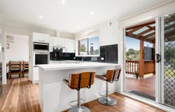 5 Milne Street, Crib Point, Vic 3919