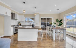37 Silverdale Drive, Darley, Vic 3340