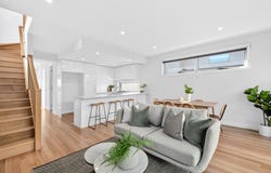 1/14 Carmichael Road, Oakleigh East, Vic 3166