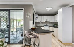 46 Oxford Place, Fitzgibbon, Qld 4018