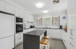 2 Barina Place, Blaxland, NSW 2774