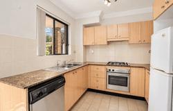21/49 Dobson Crescent, Baulkham Hills, NSW 2153