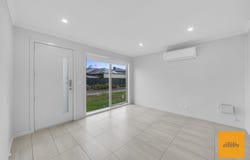 21 Ayesha Avenue, Melton South, Vic 3338