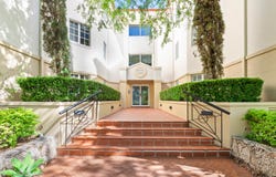 5/6 Mortimer Lewis Drive, Huntleys Cove, NSW 2111