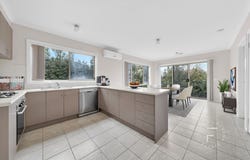 7/137 Ahern Road, Pakenham, Vic 3810