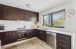 4/7 Livingstone Street, Yeerongpilly, Qld 4105