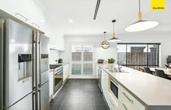 16 Piora Street, Colebee, NSW 2761