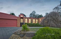 22 Balmoral Circuit, Eltham, Vic 3095