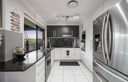 78 Merimbula Crescent, Fitzgibbon, Qld 4018