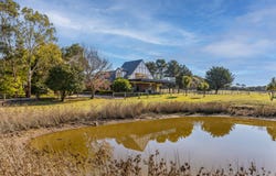230 Couangalt Road, Gisborne South, Vic 3437