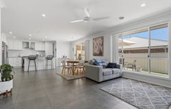 75 Molloy Drive, Orange, NSW 2800