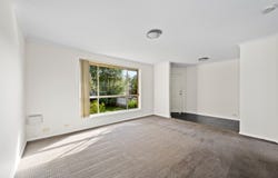 30 Manor Gardens, Kingston, Tas 7050