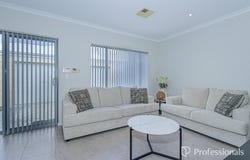 8 Barre Lane, Wellard, WA 6170