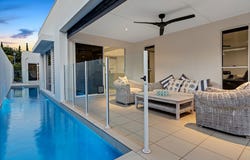 19 Bahamas Circuit, Kawana Island, Qld 4575