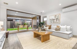 29 Flanagan Crescent, Cranbourne South, Vic 3977
