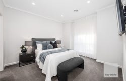 24 Flinders Street, Taylors Hill, Vic 3037