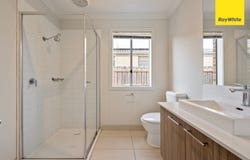 13 Leon Drive, Weir Views, Vic 3338
