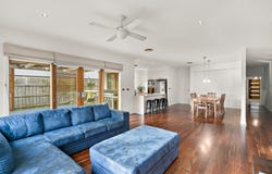 8 Braford Drive, Doreen, Vic 3754
