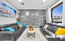 57 SPRINGRIDGE BOULEVARD, Wallan, Vic 3756