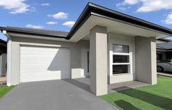 18 Bratan Way, Truganina, Vic 3029