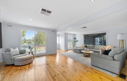 11 Belair Court, Taylors Lakes, Vic 3038