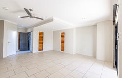 1/32-34 Pacific Avenue, Bushland Beach, Qld 4818