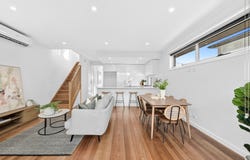 1/14 Carmichael Road, Oakleigh East, Vic 3166