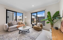 9 Midnight Circuit, South Morang, Vic 3752