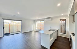 69 Munro Drive, Charlemont, Vic 3217